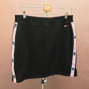 TOMMY HILFIGER sport skirt